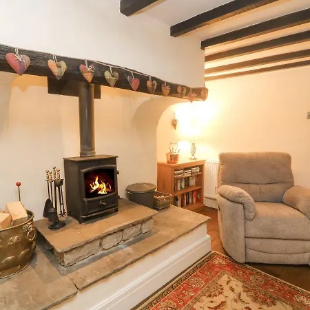 度假居 2-bed Sleeps 4 Pet Ok & Parking *