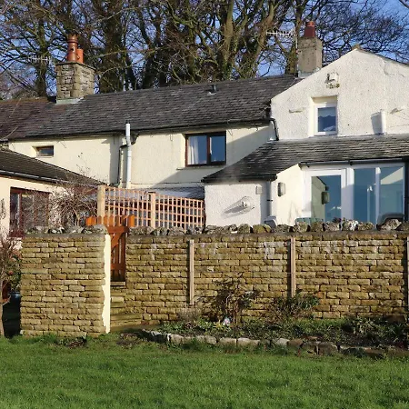 2-bed Sleeps 4 Pet Ok & Parking Ingleton